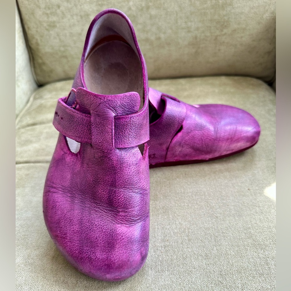 Birkenstock London Leather Clogs 👣